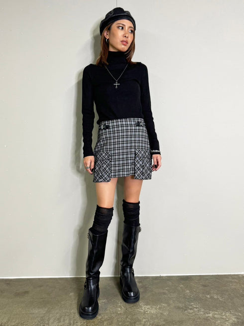 サイドベルトチェック柄スカート