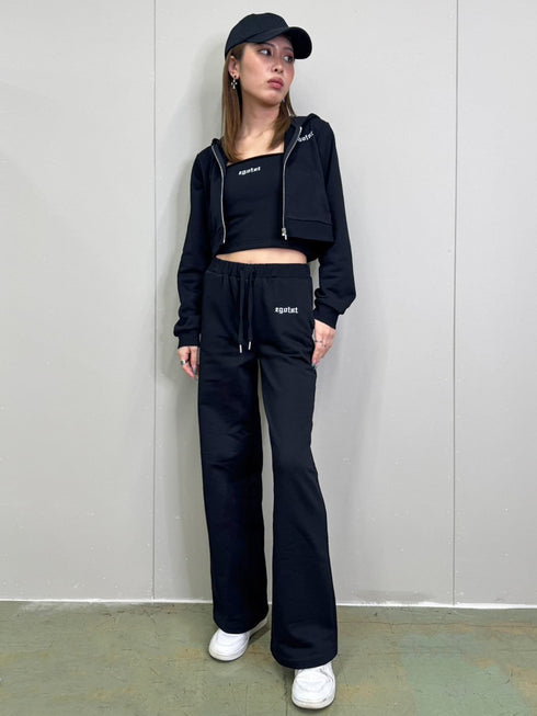 ロゴ刺繍スウェットショートパーカー