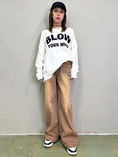 ロゴ刺繍ニットプルオーバー