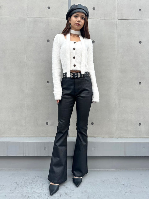 レザーコーティングフレアパンツ