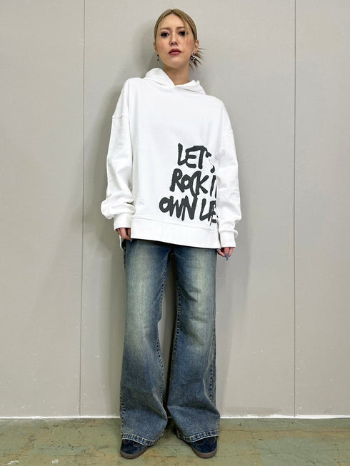 裾ロゴ裏毛トップ