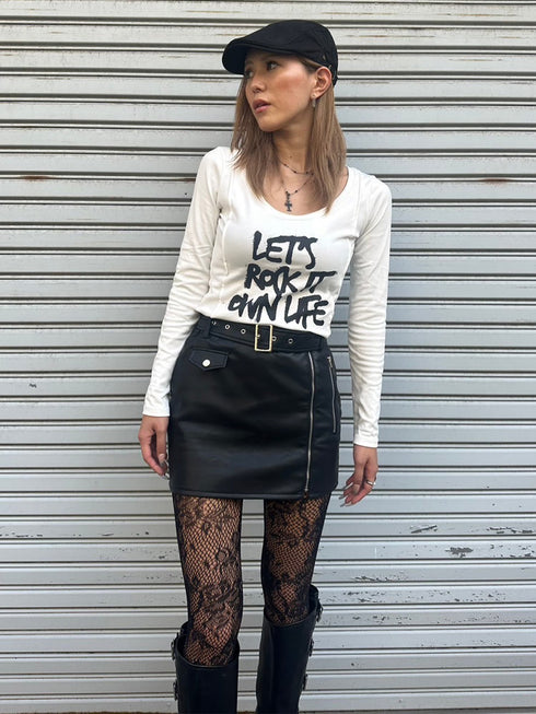 ベルト付フェイクレザータイトミニスカート