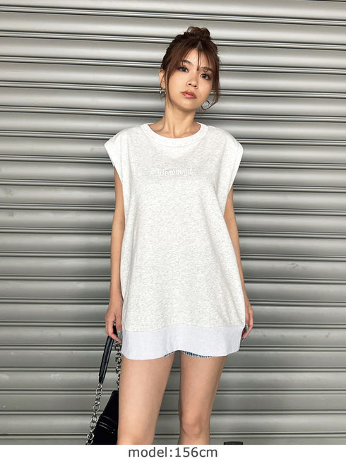 オーバータンクトップ