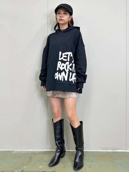 裾ロゴ裏毛トップ