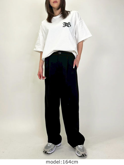 BIG刺繍ユニセックスTシャツⅢ