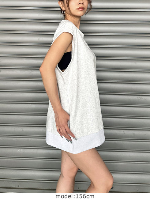 オーバータンクトップ