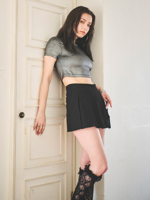 シャイニーショート半袖トップス