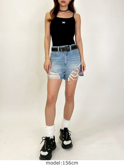 ロゴ刺繍キャミトップ