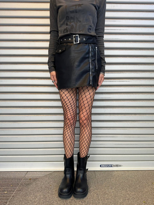 ベルト付フェイクレザータイトミニスカート