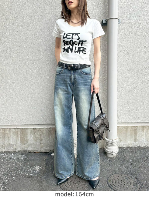 手書き風ロゴTシャツ