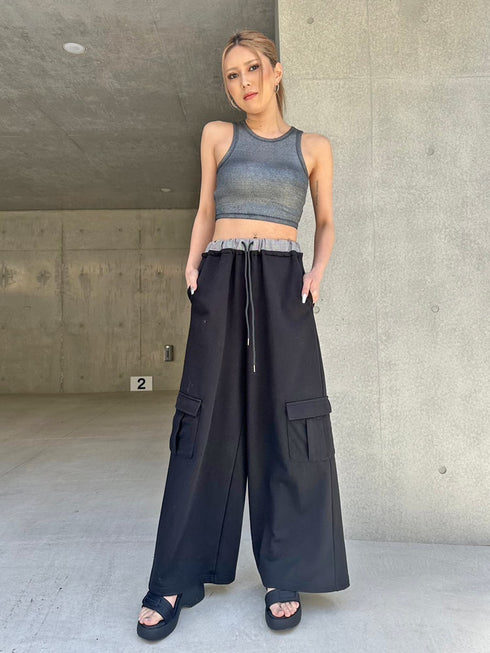 シャイニーショートタンクトップス