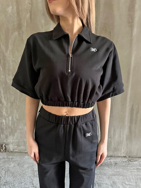 ハーフZIPロゴ刺繍トップス