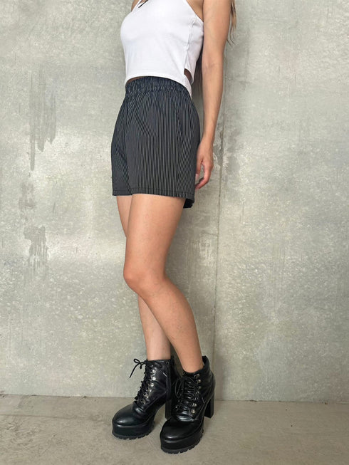 ウエストゴムストライプショートパンツ
