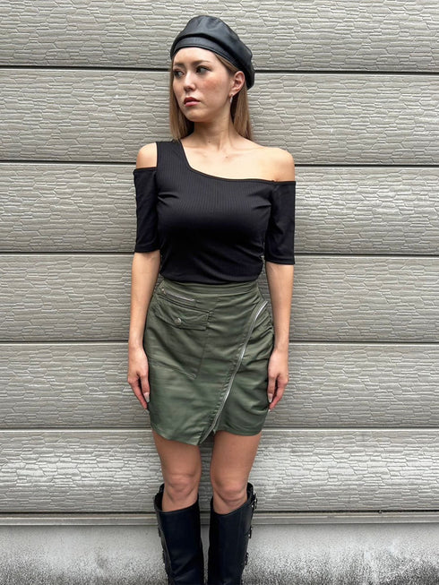 アシメデザインカットリブTOP