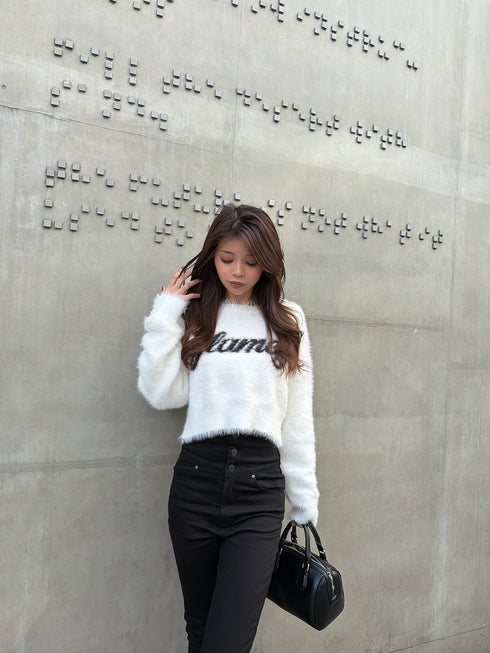 ロゴシャギーニットトップス