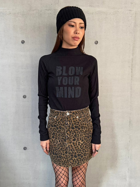 ロゴプリントニットソートップス