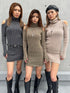 肩開きニットミニワンピース