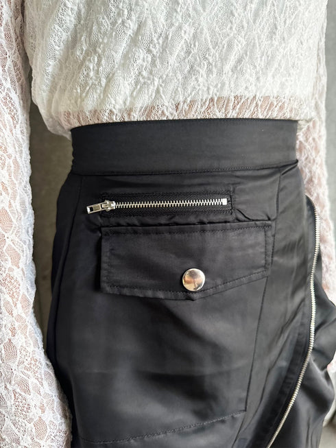 MA-1風ミニスカート