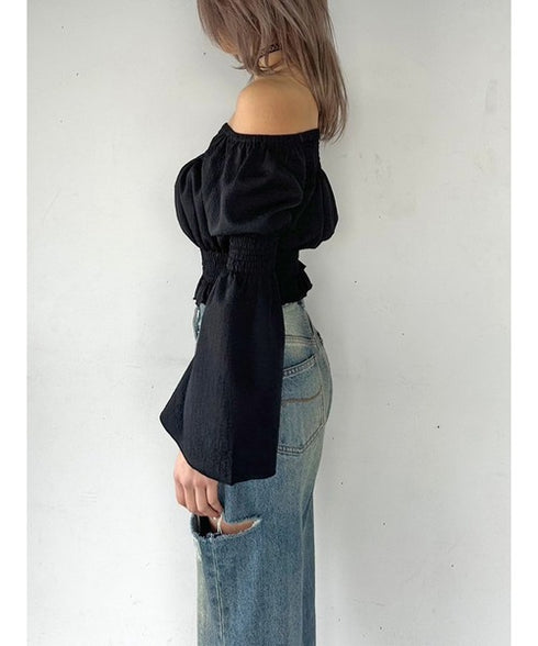 オフショルシャーリングトップス