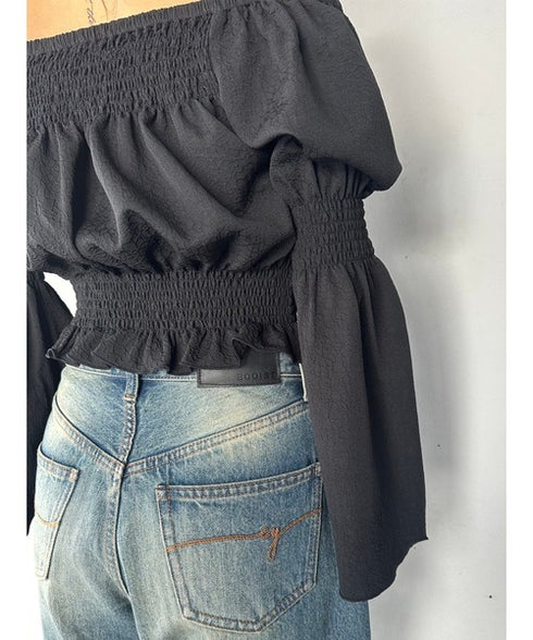 オフショルシャーリングトップス