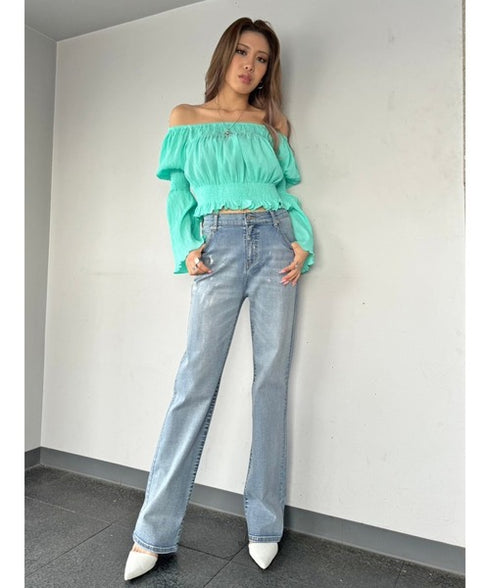 オフショルシャーリングトップス