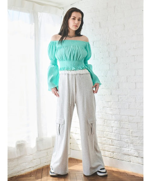 オフショルシャーリングトップス