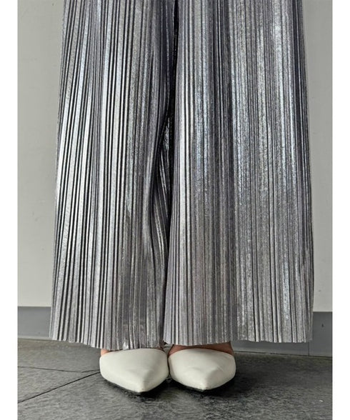 シャイニープリーツワイドパンツ