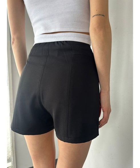 ハイウエストショートパンツ