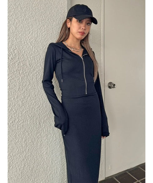 フロントジップリブフーディワンピース