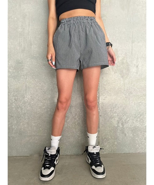 ウエストゴムストライプショートパンツ