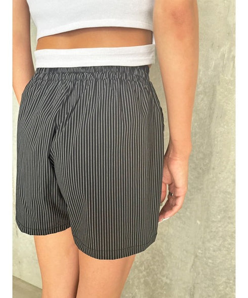 ウエストゴムストライプショートパンツ