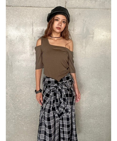 アシメデザインカットリブTOP