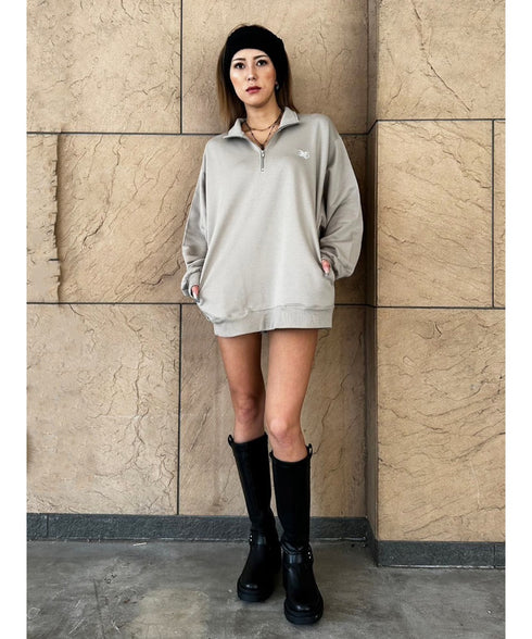 EGロゴ刺繍ハーフジップトップス