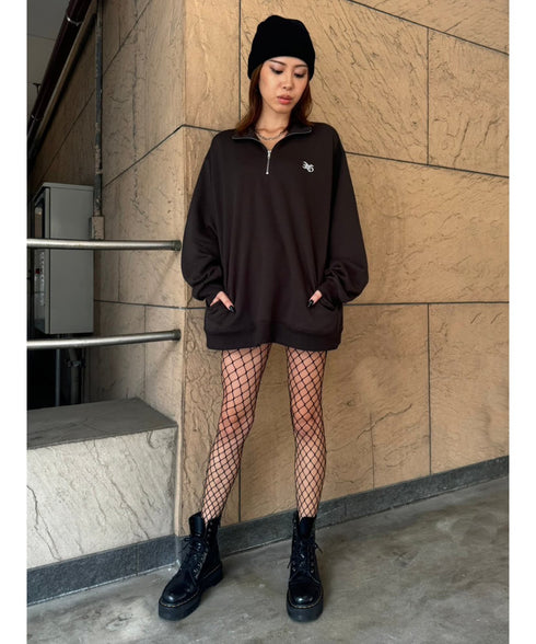 EGロゴ刺繍ハーフジップトップス