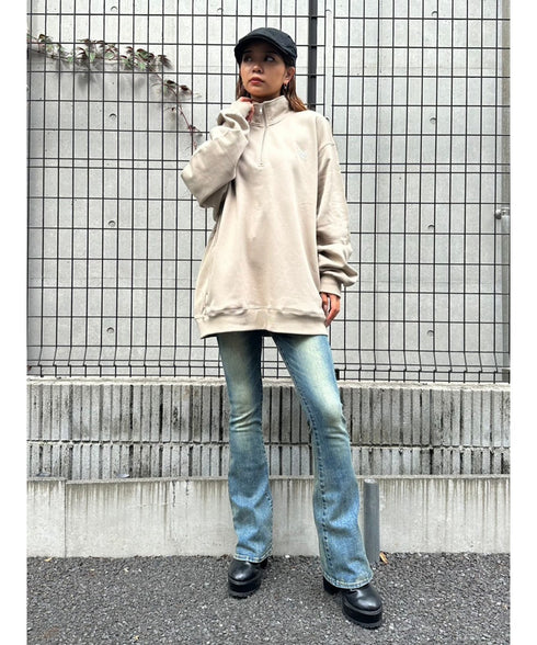 EGロゴ刺繍ハーフジップトップス