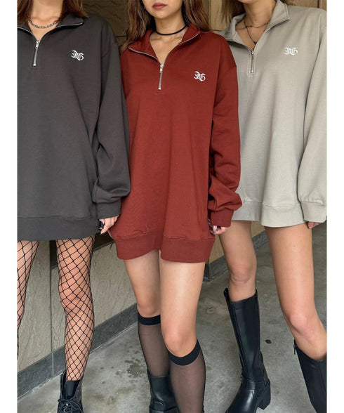 EGロゴ刺繍ハーフジップトップス