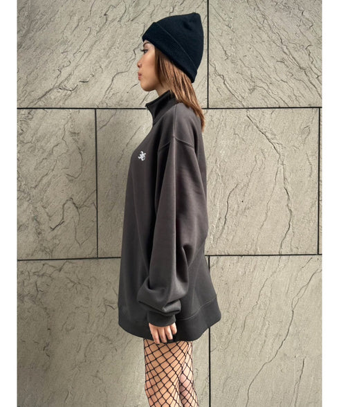 EGロゴ刺繍ハーフジップトップス