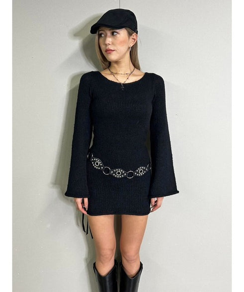 バックオープンニットワンピース