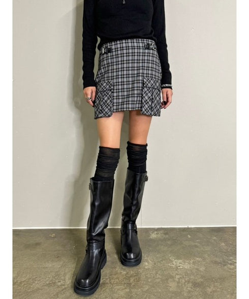 サイドベルトチェック柄スカート