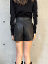 ヴィンテージ風フェイクレザーショートパンツ