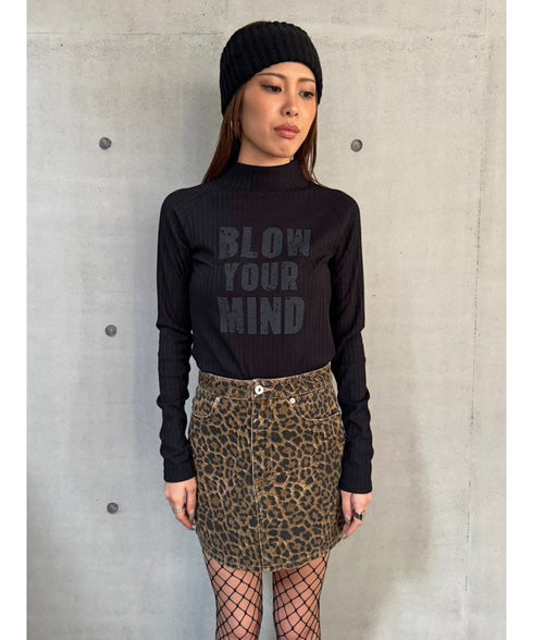 ロゴプリントニットソートップス