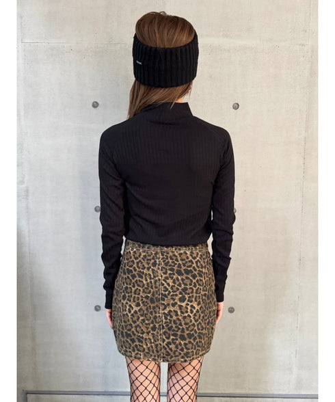 ロゴプリントニットソートップス