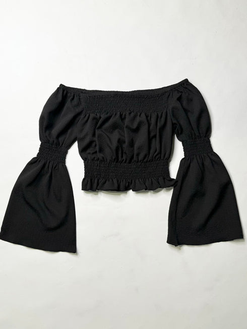 オフショルシャーリングトップス