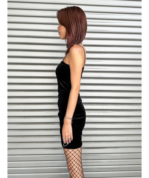 ラメ刺繍ベロアキャミワンピース