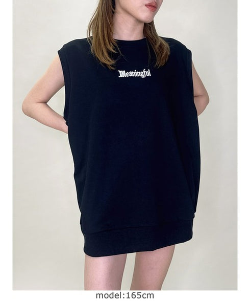 オーバータンクトップ