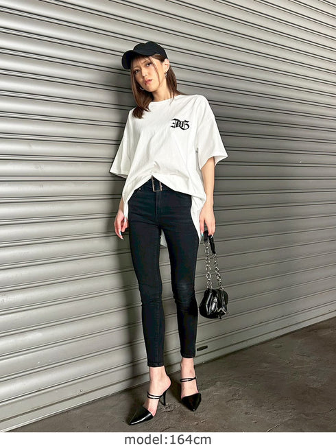 BIG刺繍ユニセックスTシャツⅢ