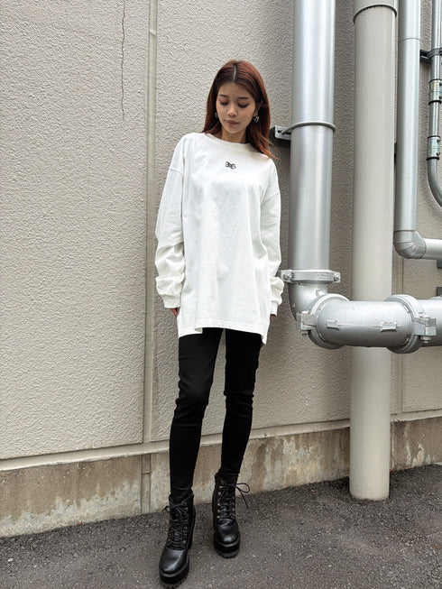 フロント刺繍ユニセックスロンT