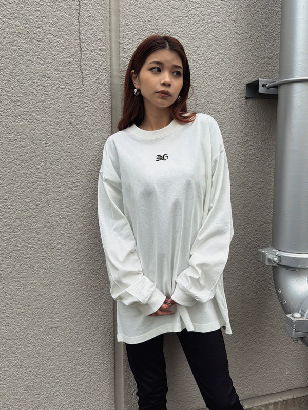 フロント刺繍ユニセックスロンT