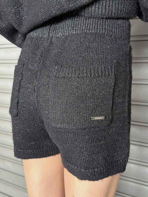 プレート付ラメニットショートパンツ