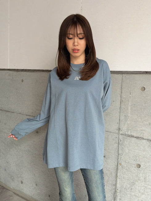 フロント刺繍ユニセックスロンT